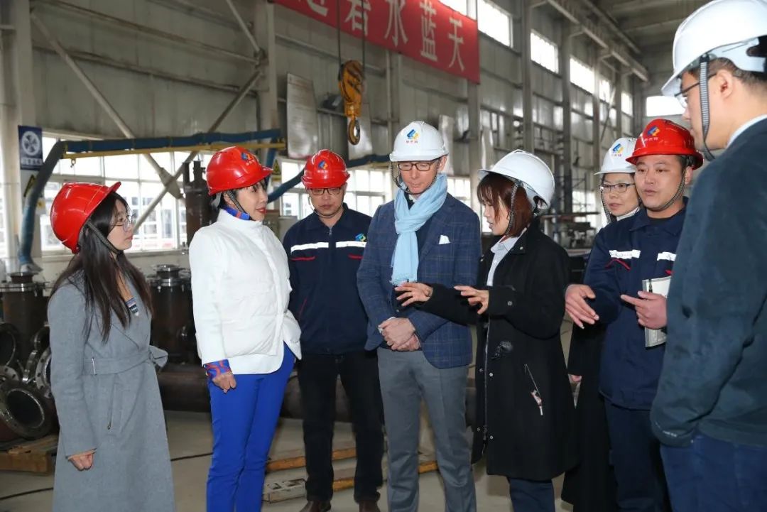 Ϻ Я--ɭڻϩһĿװʽԲֳɣ